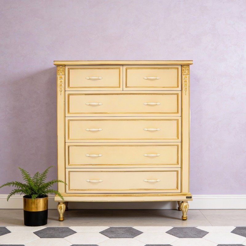 Lota Model Chest of Drawers