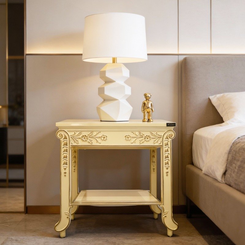 Lota Model Bed Side Table